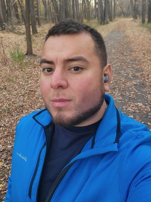 Erik, 33