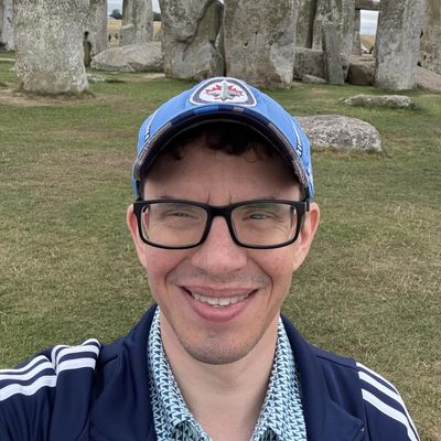 Dan, 38