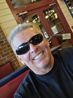 Ric, 61
