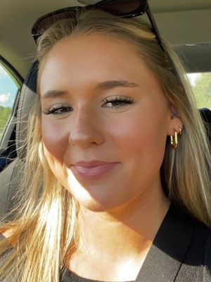 Kam, 21