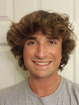 Tom, 23