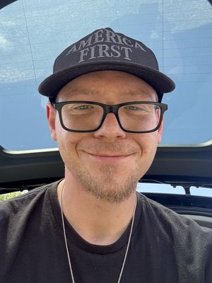 Connor, 23