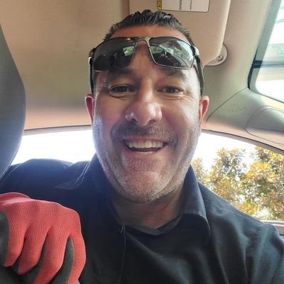 Joey, 52