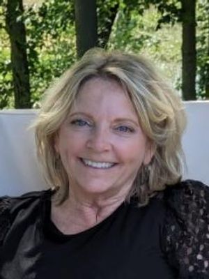 Julie, 61