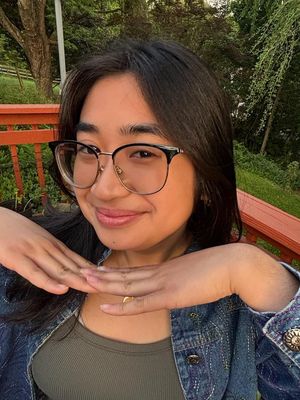Rachel, 22