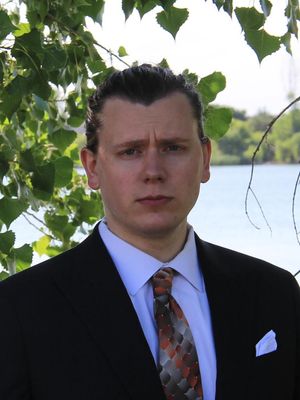 Tristan, 27