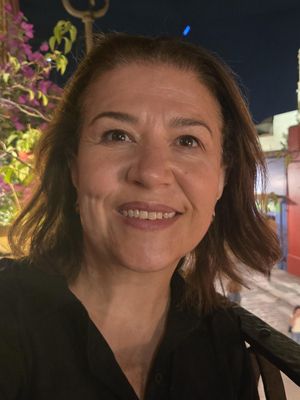 Samantha, 46