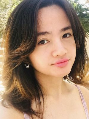 Paula, 28