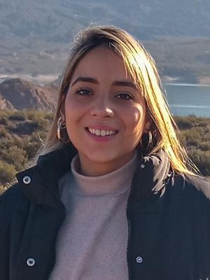 Vero, 28