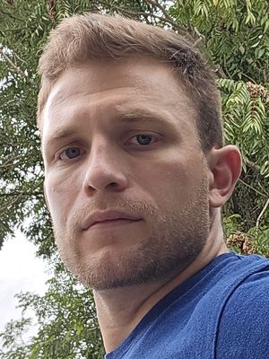 Nick, 25