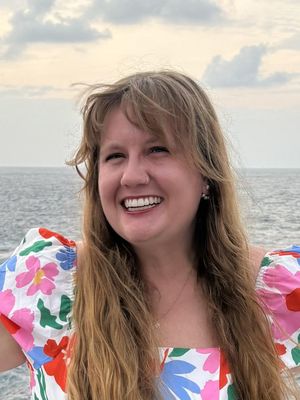 Andrea, 30