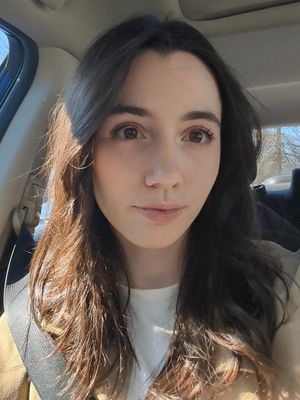 Sophia, 22