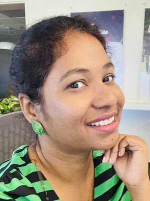 Neena, 41