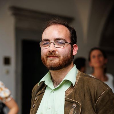 Christopher, 25
