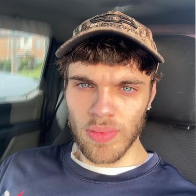 Kenneth, 26