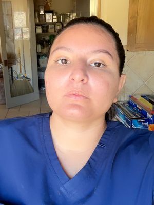 Diana, 28