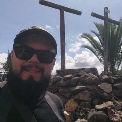 Robles, 27