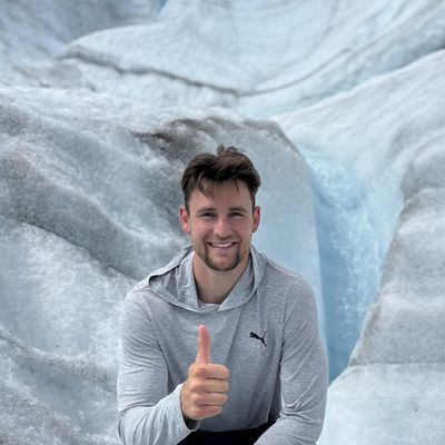 Jack, 27