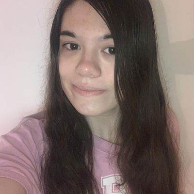Sophia, 21