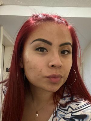 Karla, 27