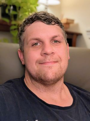 Tyler, 33