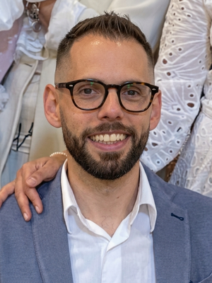 Francesco, 37