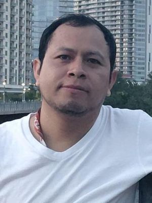 Cristian, 39