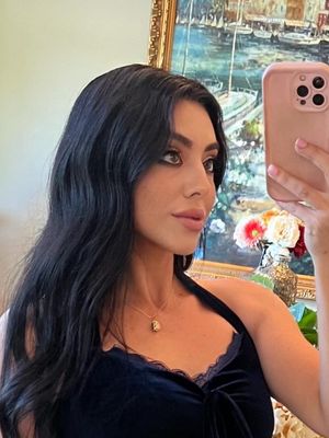 Diana, 32