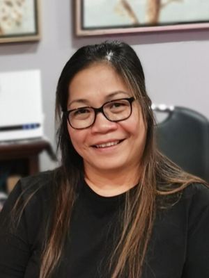 Myrna, 52