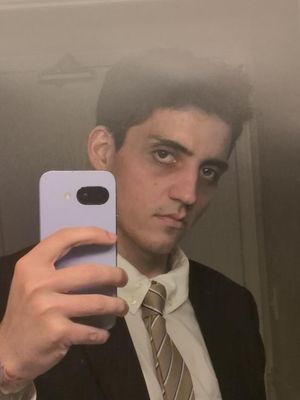 John, 28