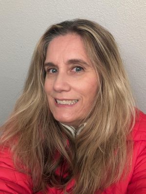 Marcia, 56
