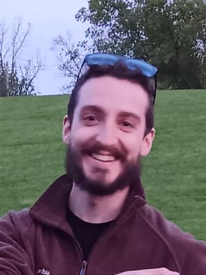 Ben, 35