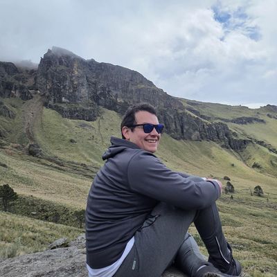 Armando, 37