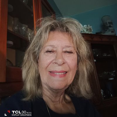 Julie, 76