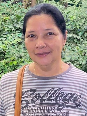 Gina, 54