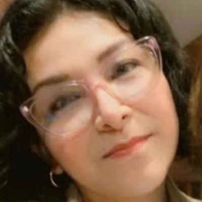 Eva, 47