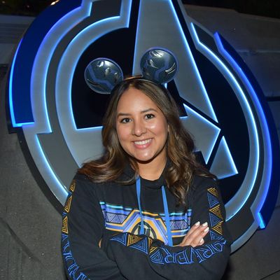 Maria Paula, 28