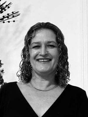 Gladys, 51