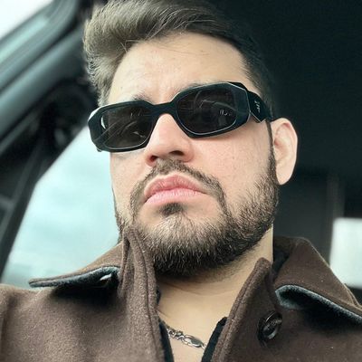 Gabriel, 30