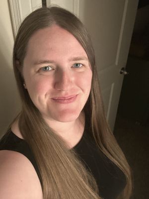 Alexandra, 29