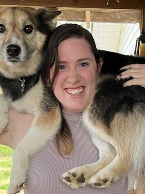 Maggie, 29