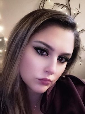 Alyssa, 37