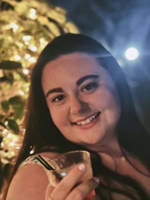 Kacie, 31