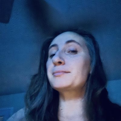Erica, 44