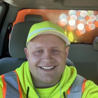 John, 27