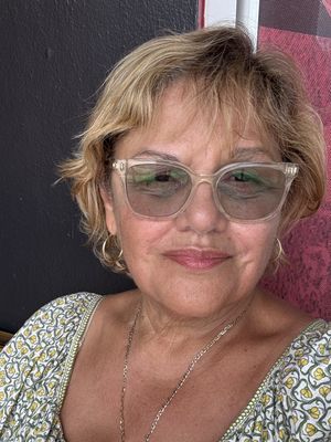 Izaida, 66