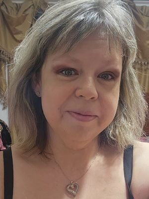 Jacqueline, 46
