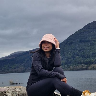 Yannie, 27
