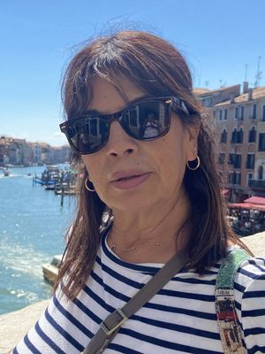 Dora, 63