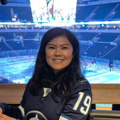 Karen, 32
